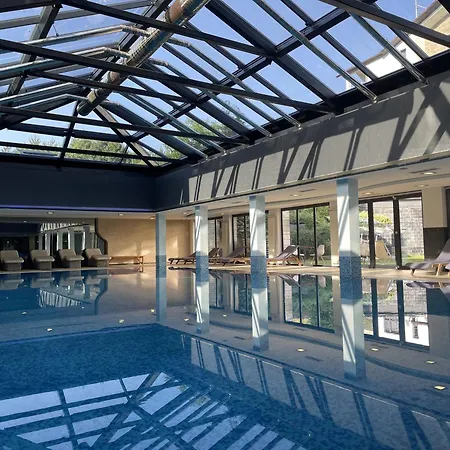 Signature Penthouse With Jacuzzi And Sauna And 4 Bedrooms 班斯科
