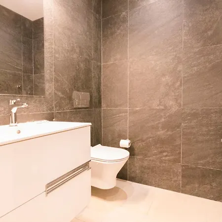 شقة Signature Penthouse With Jacuzzi And Sauna And 4 Bedrooms In Saint George Palace *